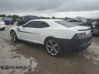 2013 Chevrolet Camaro LT with VIN 2G1FB1E30D9165211, listed as a Copart auction lot 65222095 with 111,073 mi miles and Clean title. Bid and sale history available at DreamBid. Image 2.