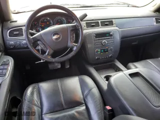 2008 Chevrolet Avalanche LT w/1LT with VIN 3GNFK12328G223463, listed as a Copart auction lot 89093435 with 180,012 mi miles and Salvage Title. Bid and sale history available at carsss.com. Image 8.