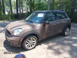 2012 MINI Countryman S with VIN WMWZC5C57CWL62344, listed as a IAAI auction lot 42576587 with 191,597 mi miles and . Bid and sale history available at DreamBid. Image 2.