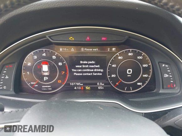 2017 Audi Q7 Premium Plus with VIN WA1LAAF71HD023838, listed as a IAAI auction lot 41924707 with 107,785 mi miles. Bid and sale history available at carsss.com. Image 7.