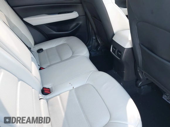 2018 Mazda CX-5 Grand Touring with VIN JM3KFBDM6J0435579, listed as a IAAI auction lot 41208899 with 131,212 mi miles. Bid and sale history available at carsss.com. Image 8.