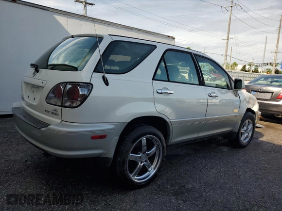 2001 Lexus RX 300 with VIN JTJGF10U910090754, listed as a Copart auction lot 61542215 with 154,865 mi miles and Salvage title. Bid and sale history available at DreamBid. Image 3.
