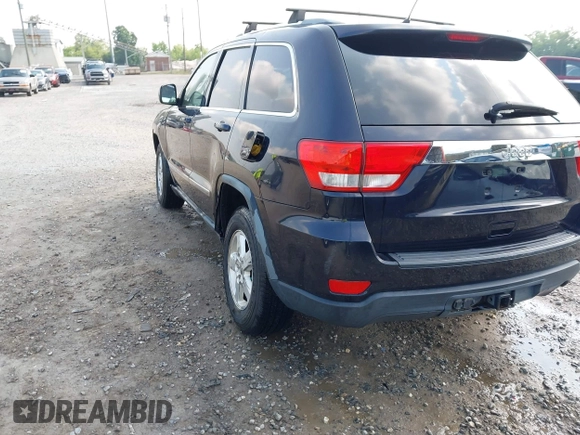 2011 Jeep Grand Cherokee Laredo with VIN 1J4RR4GG5BC622628, listed as a IAAI auction lot 42402893 with 163,731 mi miles and . Bid and sale history available at DreamBid. Image 3.