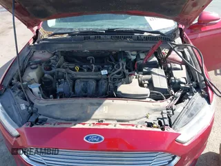2014 Ford Fusion SE with VIN 3FA6P0H72ER136246, listed as a IAAI auction lot 42152305 with 395,682 mi miles. Bid and sale history available at carsss.com. Image 10.