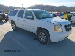 2007 GMC Yukon XL SLT with VIN 1GKFK16377J201950, listed as a IAAI auction lot 41665942 with 1 mi miles. Bid and sale history available at carsss.com. Image 1.
