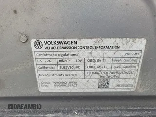 2022 Volkswagen Tiguan SE z VIN 3VV2B7AX5NM082093, wystawiony jako IAAI lot #42299552 z przebiegiem 74 185 mil mil oraz . Historia ofert i sprzedaży dostępna na DreamBid. Obrazek 1.