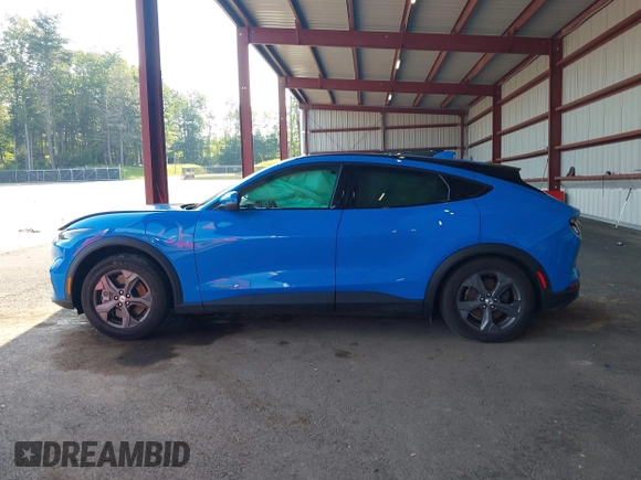 2022 Ford Mustang Mach-E Select with VIN 3FMTK1RM9NMA60359, listed as a IAAI auction lot 42633622 with 17,068 mi miles and . Bid and sale history available at DreamBid. Image 14.