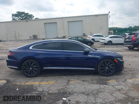 2019 Volkswagen Arteon SE R-Line with VIN WVWFR7AN8KE031697, listed as a IAAI auction lot 42445909 with 108,372 mi miles and . Bid and sale history available at DreamBid. Image 13.