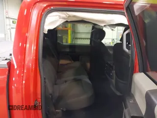2019 Ford F-150 XL with VIN 1FTEW1EP8KFC25296, listed as a IAAI auction lot 41641341 with 68,091 mi miles. Bid and sale history available at carsss.com. Image 8.