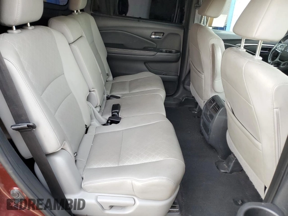 2021 Honda Passport EX-L z VIN 5FNYF7H52MB005850, wystawiony jako Copart lot #47890375 z przebiegiem 136 674 mil mil oraz Szkody całkowita. Historia ofert i sprzedaży dostępna na DreamBid. Obrazek 11.