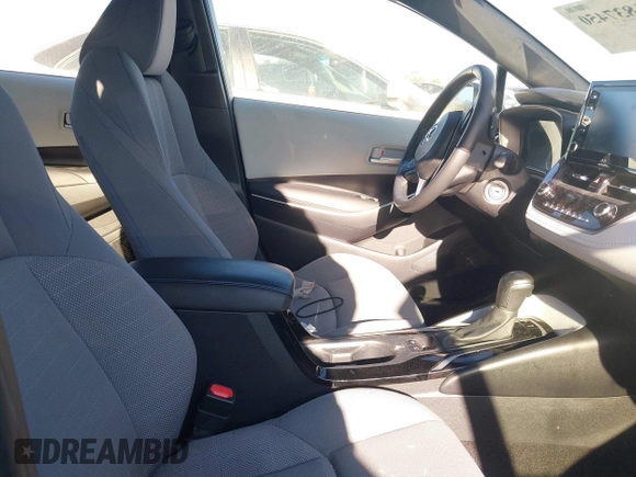 2020 Toyota Corolla SE with VIN JTDS4RCE0LJ039064, listed as a IAAI auction lot 41837450 with 80,528 mi miles and . Bid and sale history available at DreamBid. Image 5.