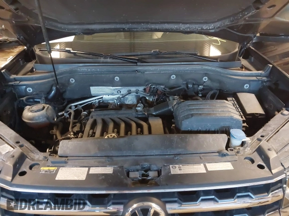2019 Volkswagen Atlas SE with VIN 1V2LR2CAXKC599542, listed as a IAAI auction lot 41628588 with 59,377 mi miles and . Bid and sale history available at DreamBid. Image 10.