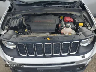 2020 Jeep Renegade Latitude with VIN ZACNJBBB2LPL39688, listed as a Copart auction lot 61492495 with 76,857 mi miles and Salvage title. Bid and sale history available at DreamBid. Image 12.