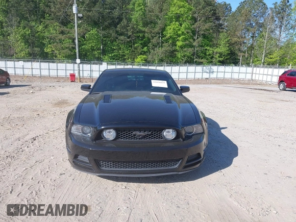 2013 Ford Mustang GT z VIN 1ZVBP8CF2D5284157, wystawiony jako IAAI lot #42050829 z przebiegiem 147 221 mil mil oraz . Historia ofert i sprzedaży dostępna na DreamBid. Obrazek 12.