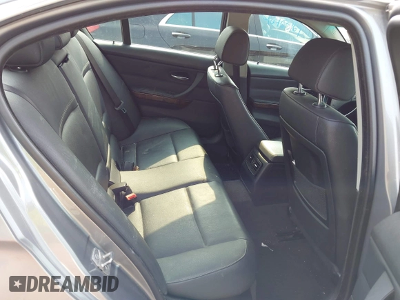 2009 BMW 3 Series 335i xDrive with VIN WBAPL33599A406944, listed as a IAAI auction lot 42426277 with 196,297 mi miles and . Bid and sale history available at DreamBid. Image 8.