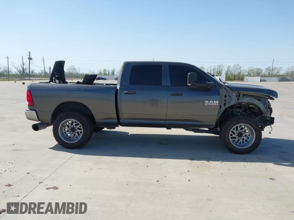 2014 Ram 2500 Tradesman with VIN 3C6UR5CL8EG321112, listed as a IAAI auction lot 41791292 with 225,673 mi miles and . Bid and sale history available at DreamBid. Image 13.