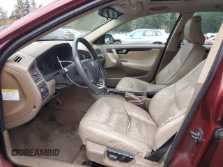 2002 Volvo V70 with VIN YV1SW58D022237035, listed as a Copart auction lot 80533054 with 235,088 mi miles and Clean Title. Bid and sale history available at carsss.com. Image 7.