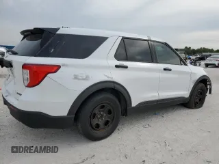 2021 Ford Police Interceptor Utility z VIN 1FM5K8AW4MNA01237, wystawiony jako Copart lot #48664315 z przebiegiem Nie podano mil oraz Nie do naprawy. Historia ofert i sprzedaży dostępna na DreamBid. Obrazek 3.