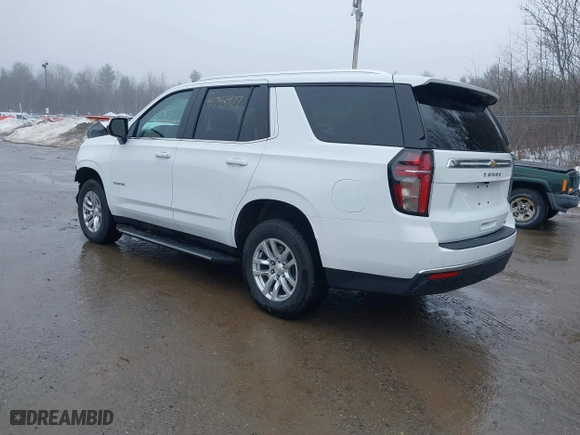 2024 Chevrolet Tahoe LT with VIN 1GNSKNKD4RR238451, listed as a IAAI auction lot 41743907 with 17,489 mi miles. Bid and sale history available at carsss.com. Image 3.