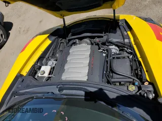 2015 Chevrolet Corvette Z51 3LT with VIN 1G1YM2D7XF5116823, listed as a Copart auction lot 67700024 with 103,399 mi miles and Salvage Title. Bid and sale history available at carsss.com. Image 12.