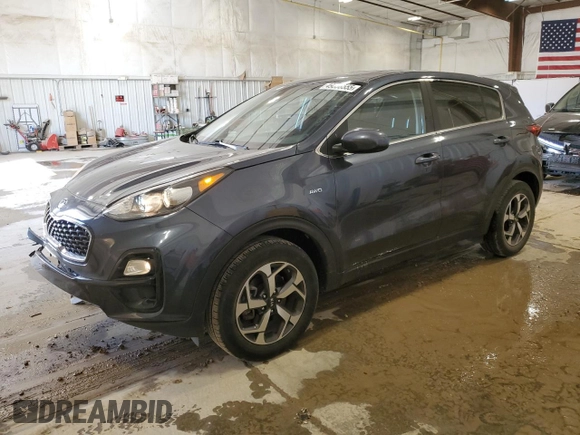 2022 Kia Sportage LX with VIN KNDPMCAC6N7962671, listed as a Copart auction lot 49358555 with 33,813 mi miles and Salvage Title. Bid and sale history available at carsss.com. Image 1.
