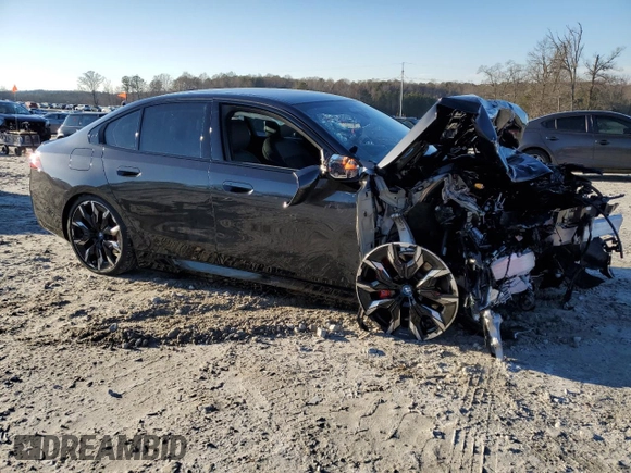 2024 BMW i5 eDrive40 with VIN WBY33FK04RCR49355, listed as a Copart auction lot 87800905 with 0 mi miles and Salvage Title. Bid and sale history available at carsss.com. Image 4.