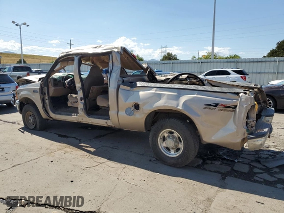 1999 Ford Super Duty F-250 XL with VIN 1FTNW21S8XEE34633, listed as a Copart auction lot 69438264 with 233,135 mi miles and Non Repairable. Bid and sale history available at carsss.com. Image 2.
