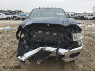 2022 Ram 2500 Tradesman with VIN 3C6UR4CJ4NG102804, listed as a Copart auction lot 45576865 with 27,230 mi miles and Salvage Title. Bid and sale history available at carsss.com. Image 5.