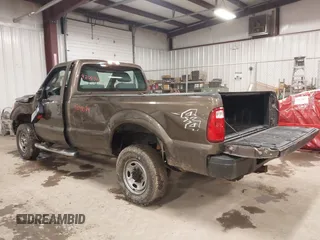 2016 Ford F-250 XLT with VIN 1FTBF2B60GEA32562, listed as a IAAI auction lot 42049024 with 43,020 mi miles and . Bid and sale history available at DreamBid. Image 3.