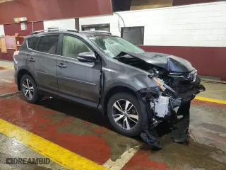 2017 Toyota RAV4 XLE with VIN JTMRFREV5HJ134006, listed as a Copart auction lot 44566055 with 0 mi miles and Salvage Title. Bid and sale history available at carsss.com. Image 4.