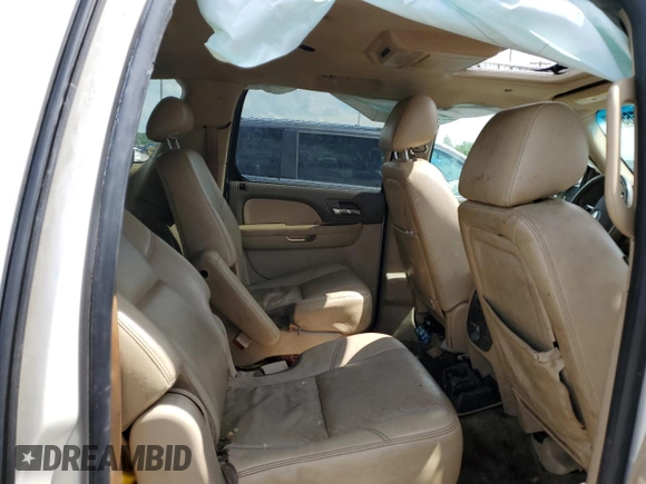 2010 Chevrolet Suburban LTZ with VIN 1GNUKKE33AR172523, listed as a Copart auction lot 54595654 with 228,705 mi miles and Salvage Title. Bid and sale history available at carsss.com. Image 11.