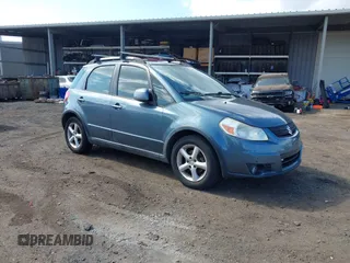 2008 Suzuki SX4 with VIN JS2YA415385100101, listed as a IAAI auction lot 41180693 with 121,081 mi miles and . Bid and sale history available at DreamBid. Image 1.