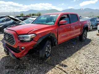 2023 Toyota Tacoma SR z VIN 3TMCZ5AN4PM624658, wystawiony jako Copart lot #58084735 z przebiegiem 8 928 mil mil oraz Szkoda całkowita • Salvage title. Historia ofert i sprzedaży dostępna na DreamBid. Obrazek 1.