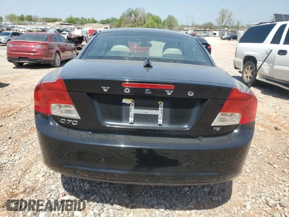 2011 Volvo C70 z VIN YV1672MC0BJ107689, wystawiony jako Copart lot #52407445 z przebiegiem Nie podano mil oraz Szkoda całkowita • Salvage title. Historia ofert i sprzedaży dostępna na DreamBid. Obrazek 6.