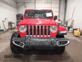 2020 Jeep Gladiator Overland with VIN 1C6HJTFG1LL129994, listed as a IAAI auction lot 42244189 with 46,414 mi miles and . Bid and sale history available at DreamBid. Image 13.
