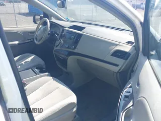 2011 Toyota Sienna LE AAS с VIN 5TDKK3DC7BS035000, выставлен на аукционе IAAI как лот 42571776 с пробегом 75 928 миль миль и . История ставок и продаж доступна на DreamBid. Изображение 5.