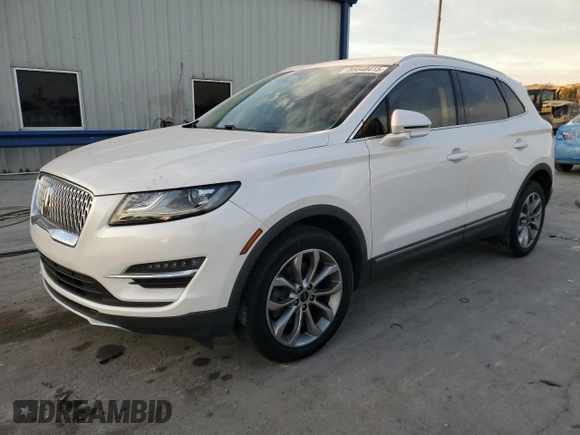 2019 Lincoln MKC Select with VIN 5LMCJ2C9XKUL50191, listed as a Copart auction lot 88648415 with 31,305 mi miles and Salvage title. Bid and sale history available at DreamBid. Image 1.