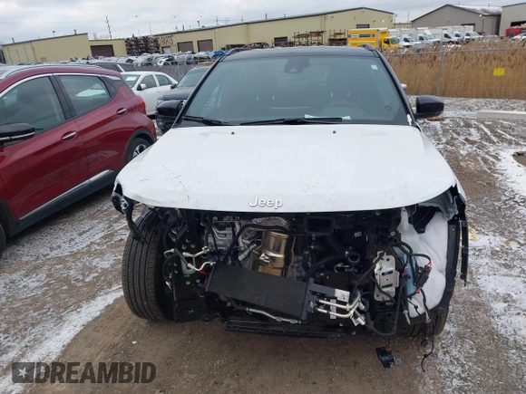 2024 Jeep Compass Limited с VIN 3C4NJDCN2RT103258, выставлен на аукционе IAAI как лот 41246086 с пробегом 3 792 миль миль и . История ставок и продаж доступна на DreamBid. Изображение 12.