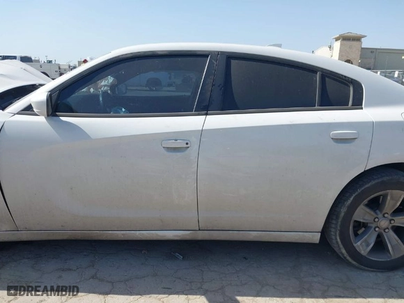 2016 Dodge Charger SXT with VIN 2C3CDXHG0GH332848, listed as a IAAI auction lot 41820072 with 123,626 mi miles. Bid and sale history available at carsss.com. Image 13.
