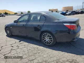 2007 BMW 5 Series 550i z VIN WBANB53577CP07901, wystawiony jako Copart lot #57624255 z przebiegiem 203 970 mil mil oraz Szkoda całkowita • Salvage title. Historia ofert i sprzedaży dostępna na DreamBid. Obrazek 2.
