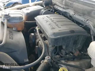 2002 Dodge 1500 z VIN 1D7HA18N92S530650, wystawiony jako IAAI lot #43337027 z przebiegiem 132 705 mil mil oraz . Historia ofert i sprzedaży dostępna na DreamBid. Obrazek 13.