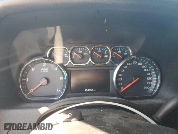 2018 Chevrolet Tahoe LT z VIN 1GNSCBKC5JR341076, wystawiony jako Copart lot #57123295 z przebiegiem 134 055 mil mil oraz Szkoda całkowita • Salvage title. Historia ofert i sprzedaży dostępna na DreamBid. Obrazek 9.