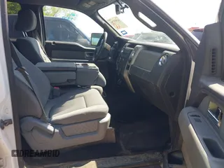 2011 Ford F-150 XL z VIN 1FTFW1CF3BKD57601, wystawiony jako IAAI lot #41993780 z przebiegiem 273 913 mil mil oraz . Historia ofert i sprzedaży dostępna na DreamBid. Obrazek 5.