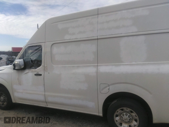 2017 Nissan NV SV with VIN 1N6AF0LYXHN807805, listed as a IAAI auction lot 41185373 with 247,741 mi miles. Bid and sale history available at carsss.com. Image 15.