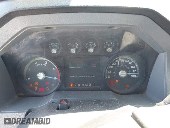 2011 Ford Super Duty F-250 SRW XL with VIN 1FT7W2AT7BED04109, listed as a IAAI auction lot 42057964 with 263,060 mi miles. Bid and sale history available at carsss.com. Image 7.