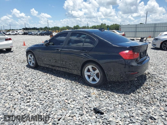 2012 BMW 3 Series 328i with VIN WBA3A5G55CNN65681, listed as a Copart auction lot 61018025 with 156,903 mi miles and Salvage title. Bid and sale history available at DreamBid. Image 2.