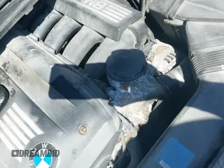 2008 BMW 3 Series 328xi z VIN WBAWC33588PC87228, wystawiony jako IAAI lot #42136298 z przebiegiem 138 696 mil mil oraz . Historia ofert i sprzedaży dostępna na DreamBid. Obrazek 13.