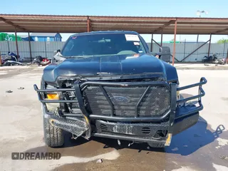 2008 Ford Super Duty F-250 SRW XL with VIN 1FTSW21R18ED05294, listed as a IAAI auction lot 41951548 with 239,431 mi miles. Bid and sale history available at carsss.com. Image 13.