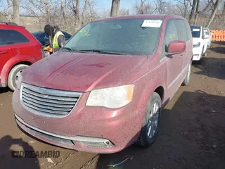 2013 Chrysler Town & Country Touring z VIN 2C4RC1BG0DR684199, wystawiony jako IAAI lot #41679365 z przebiegiem 115 607 mil mil oraz . Historia ofert i sprzedaży dostępna na DreamBid. Obrazek 17.