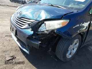 2011 Toyota Sienna LE AAS with VIN 5TDKK3DC4BS104838, listed as a IAAI auction lot 41811173 with 251,999 mi miles and . Bid and sale history available at carsss.com. Image 6.